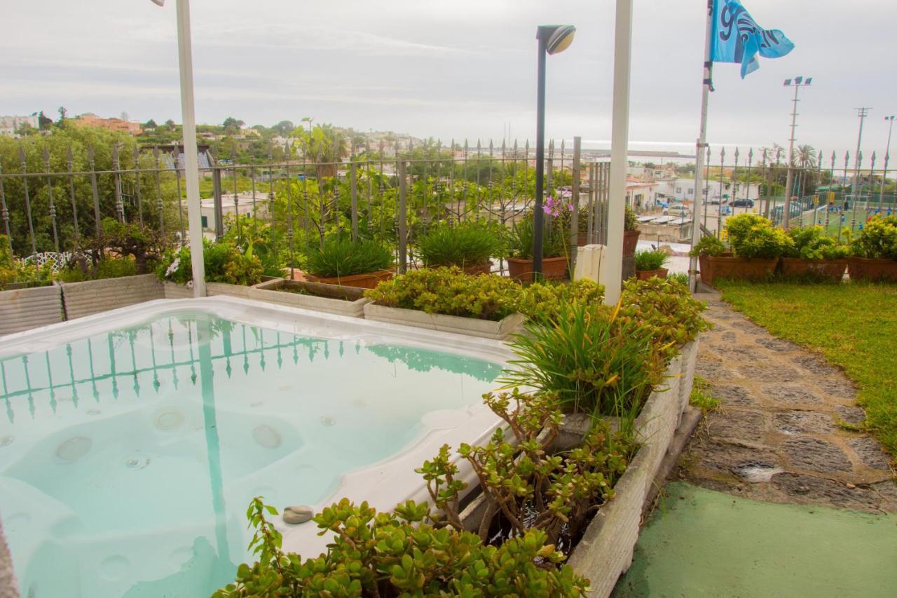 Mena Hotel Forio di Ischia