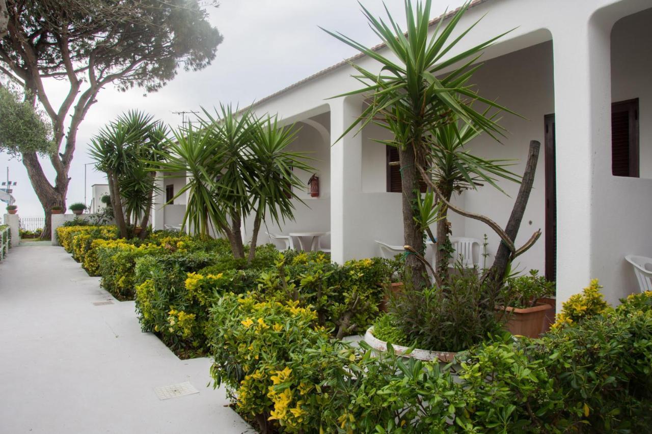 Hotel Mena Forio di Ischia