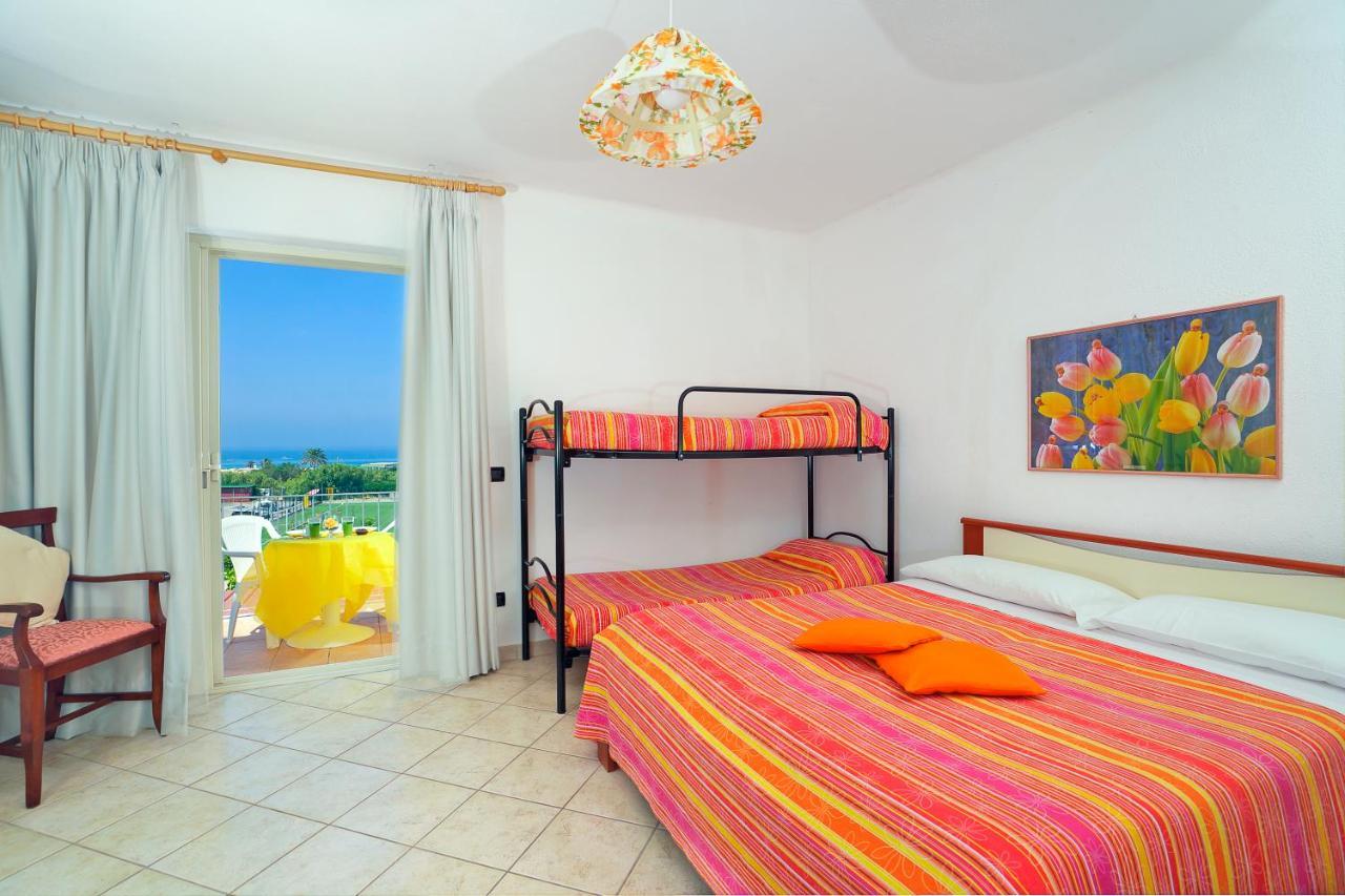 Hotel Mena Forio di Ischia