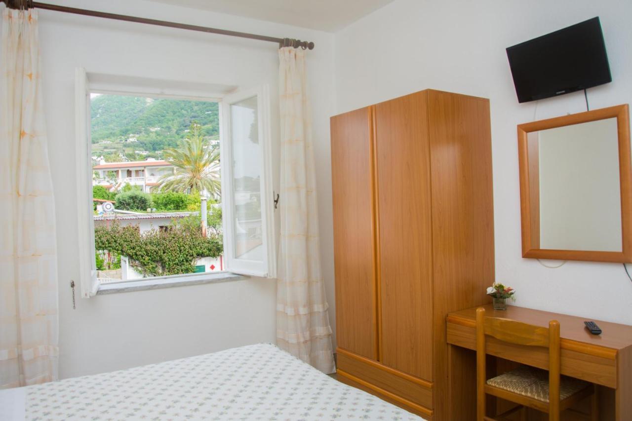 Mena Hotel
